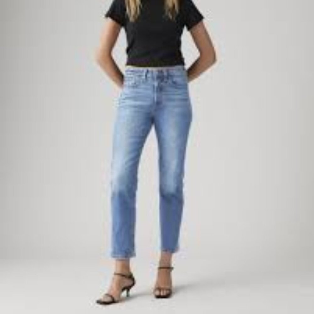 Wedgie Straight Ankle Women's Jeans W28